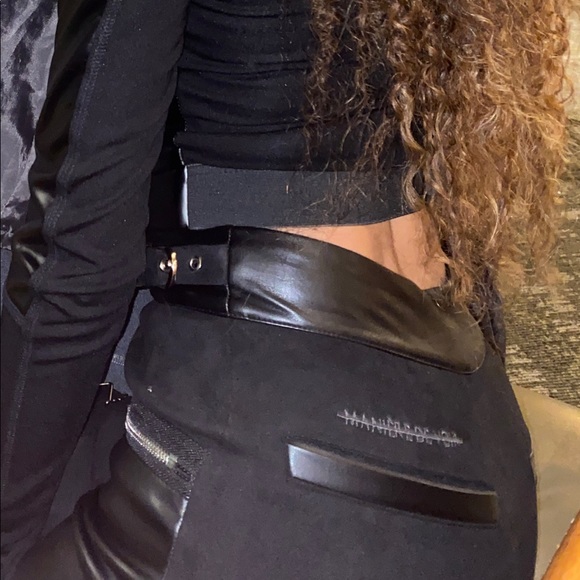 maniere de Voir set EU size4 pants and croptop set - Picture 3 of 3